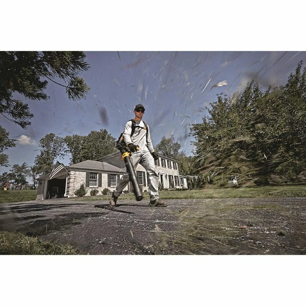 DeWalt 40 Volt MAX* Lithium Ion XR® Brushless Backpack Blower - DCBL590X1 - Backpack Blowers - Image 3