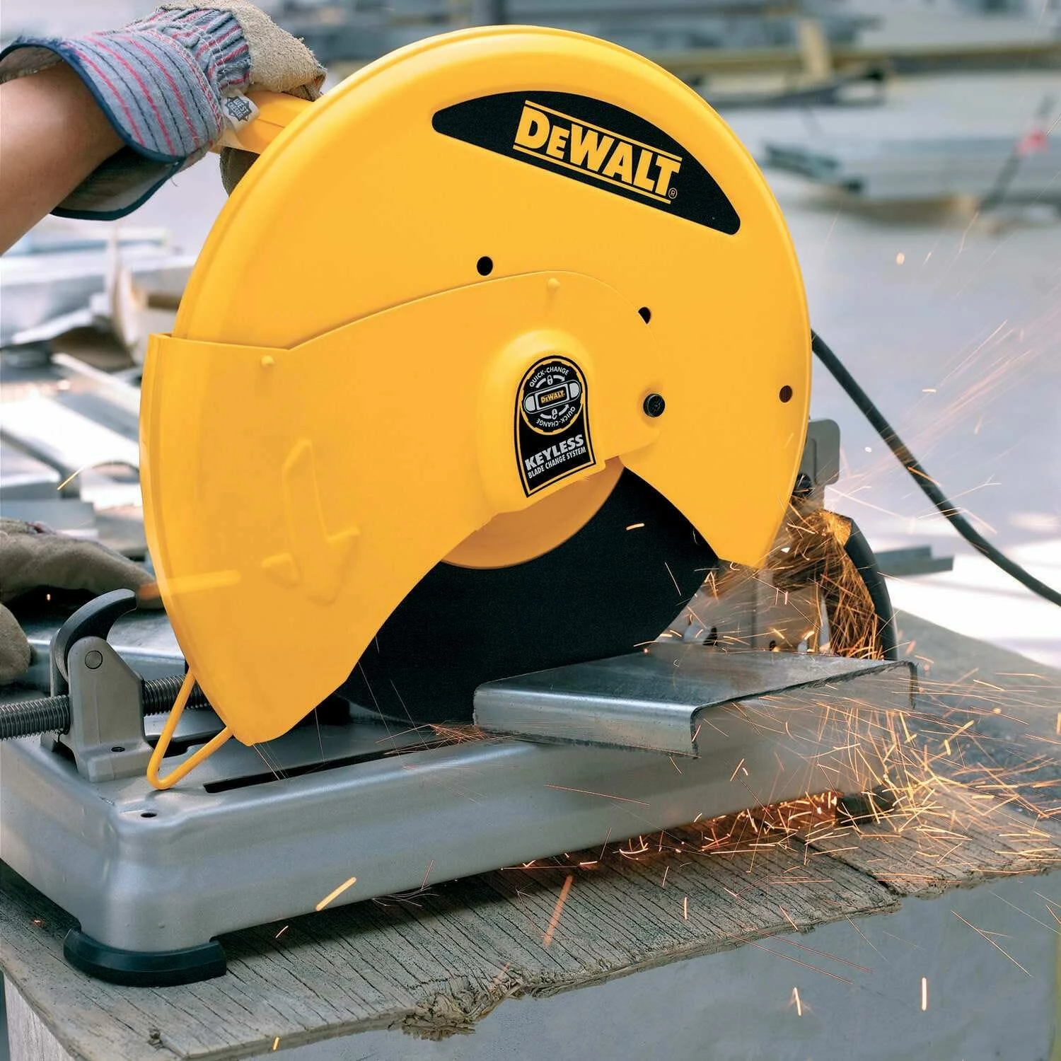 DeWalt 14" Chop Saw with Quick-Change Keyless Blade Change System D28715 - Chop Saws 6 DeWalt 14" Chop Saw with Quick-Change Keyless Blade Change System D28715 - Chop Saws - Image 6